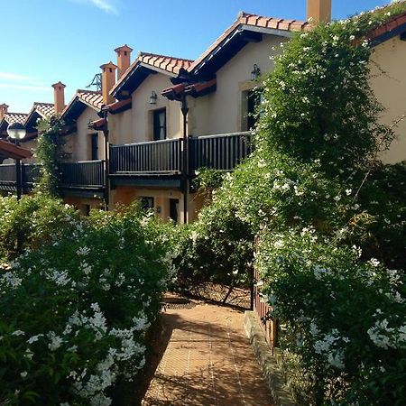 Apartamentos Santillana Del Mar Kültér fotó