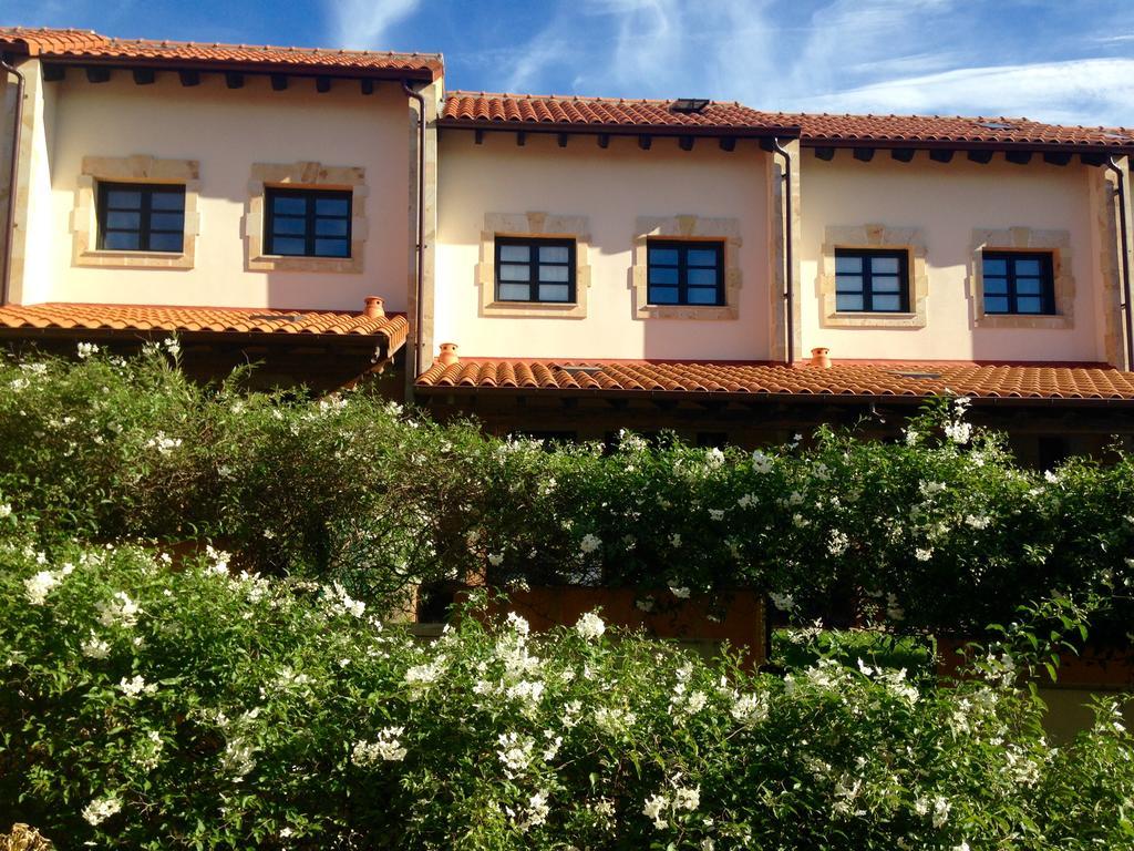 Apartamentos Santillana Del Mar Kültér fotó