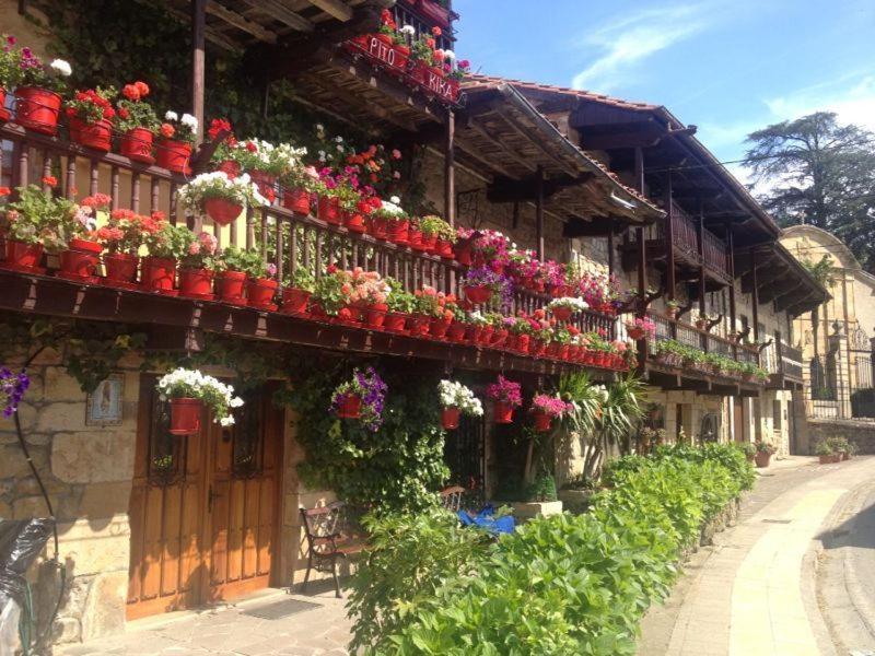 Apartamentos Santillana Del Mar Kültér fotó